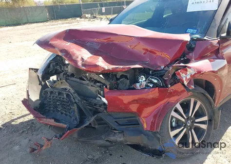 2019 Nissan Kicks Sv from USA, damaged, VIN 3N1CP5CUXKL561142